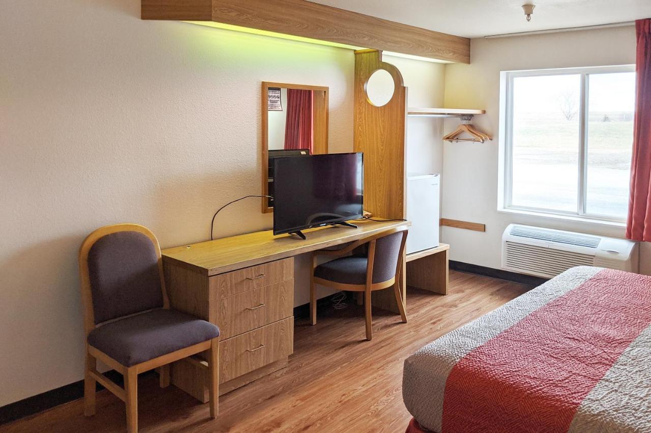 Hotel Markle In I-69 Экстерьер фото