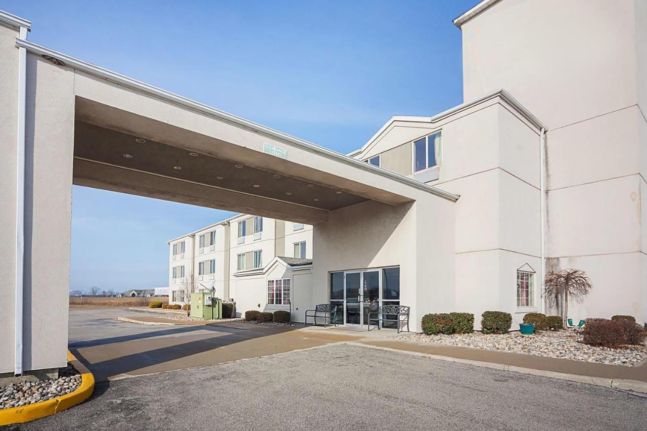 Hotel Markle In I-69 Экстерьер фото