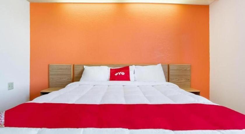 Hotel Markle In I-69 Экстерьер фото