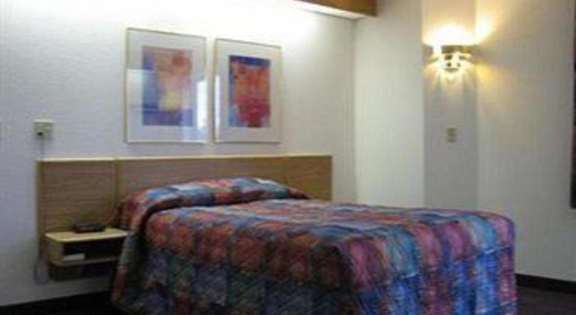 Hotel Markle In I-69 Экстерьер фото